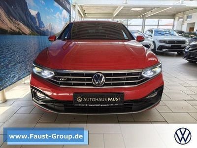 Usata VW Passat R-line 150 CV (110 kW) 2023 Rosso Station wagon