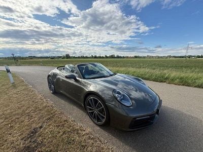 Porsche 911 Carrera Cabriolet
