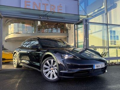 Second-hand Porsche Taycan Cross Turismo 419 kW (571 CP) 2023 Negru Berlinǎ