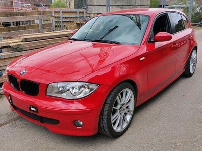 gebraucht BMW 118 i Alufelgen, Sportfahrwerk, getönte Scheiben