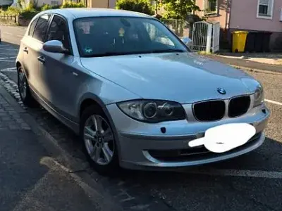 Używany BMW 120 Sport Line 177 KM (130 kW) 2008 Srebrny Hatchback