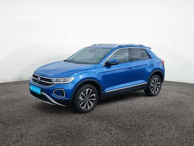 Gebraucht VW T-Roc Style 110 PS (80 kW) 2024 Ravennablau metallic SUV