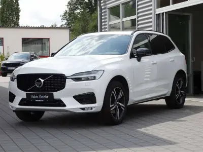 Gebraucht Volvo XC60 145 PS (106 kW) 2021 SUV