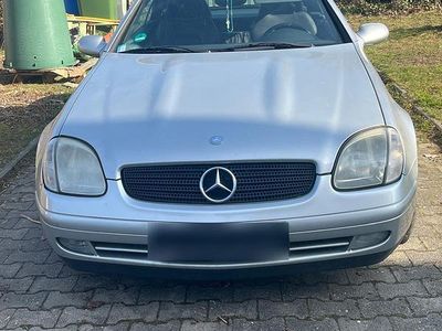Gebraucht Mercedes SLK200 170 PS (125 kW) 1999 Silber Cabrio