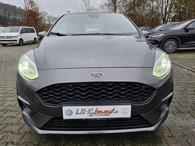 Grau Gebraucht 2021 Ford Fiesta ST-Line Limousine | 13.989 € (Fairer Preis)