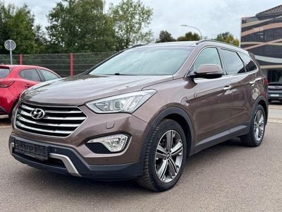 Hyundai Grand Santa Fe