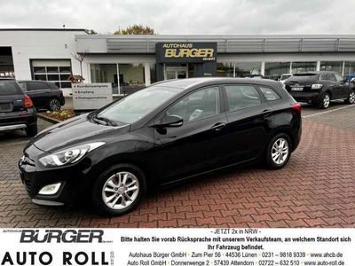 gebraucht Hyundai i30 FIFA WM Edition 1.6 CRDi SHZ Klima el.SP Spi