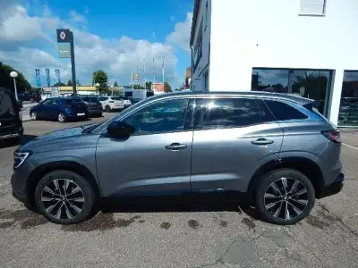 Gebraucht Renault Austral Techno 158 PS (116 kW) 2025 Grau SUV