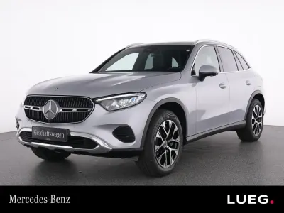 Używany Mercedes GLC300e Avantgarde 333 KM (244 kW) 2026 Srebrny SUV