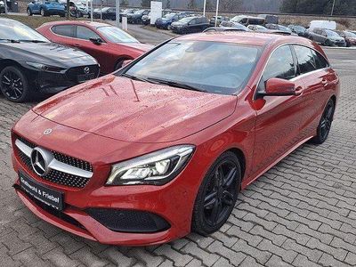 Gebraucht Mercedes CLA180 Shooting Brake AMG line 122 PS (89 kW) 2017 Jupiterrot  unilack Kombi
