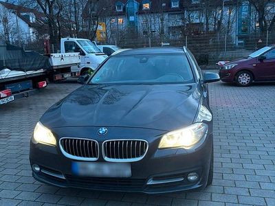 Gebraucht BMW 525 218 PS (160 kW) 2015 Schwarz Kombi