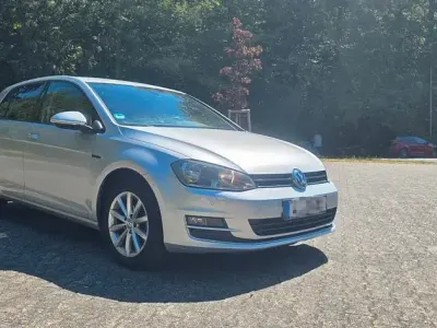 Gebraucht VW Golf VII LOUNGE 150 PS (110 kW) 2015 Silber Limousine