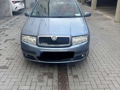 Grau Gebraucht 2007 Skoda Fabia Kombi | 1.800 € (Fairer Preis)