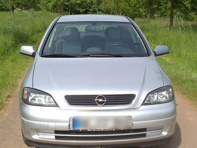 gebraucht Opel Astra 1.6 Liter mit Klimaanlage