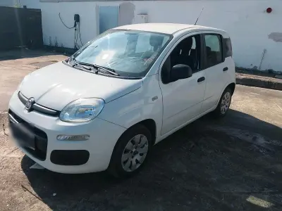Gebraucht Fiat Panda 70 PS (51 kW) 2015 Weiß Kleinwagen