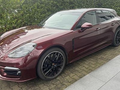 Rot Gebraucht 2021 Porsche Panamera 4S Sport Turismo Limousine | 74.900 €