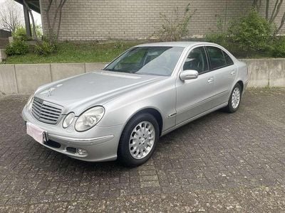 Gebraucht Mercedes E320 Elegance 224 PS (164 kW) 2002 Silber Limousine