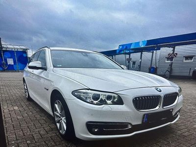 Weiß Gebraucht 2014 BMW 520 Luxury Line Kombi | 12.500 € (Fairer Preis)