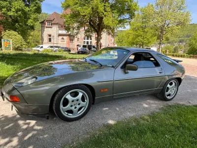 Usata Porsche 928 320 CV (235 kW) 1990 Verde Coupé