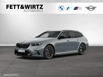 Gebraucht BMW M5 727 PS (534 kW) 2025 Bmw individual storm bay metallic Kombi