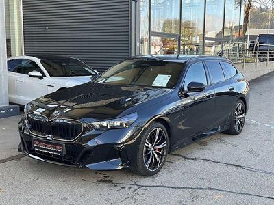 Gebraucht BMW 520 M Sport 208 PS (152 kW) 2025 Schwarz Kombi