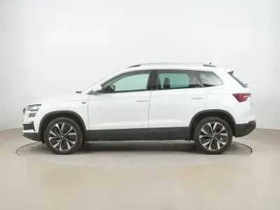 Gebraucht Skoda Karoq Drive 150 PS (110 kW) 2025 Moonweiss metallic (metallic) SUV