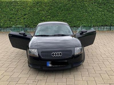 Second-hand Audi TT Sport 179 CP (131 kW) 2002 Negru Coupe