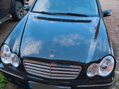 Mercedes C200
