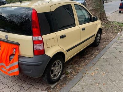Gebraucht Fiat Panda 54 PS (39 kW) 2009 Gelb Kleinwagen