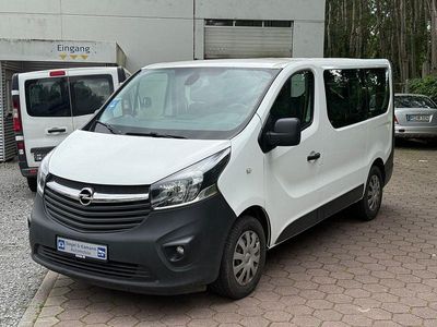 Weiß Gebraucht 2019 Opel Vivaro Van / Kleinbus | 15.500 € (Teuer)