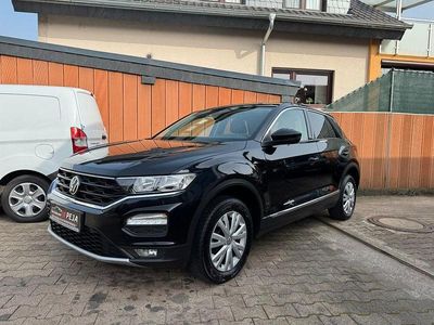Second-hand VW T-Roc United 116 CP (85 kW) 2021 Negru SUV
