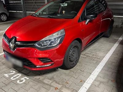 Gebraucht Renault Clio IV 90 PS (66 kW) 2017 Rot Kleinwagen