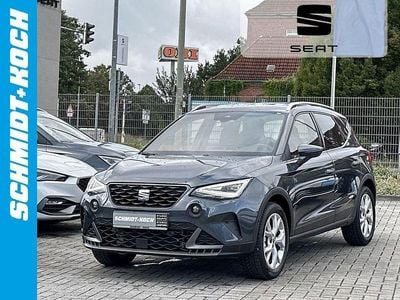 Grau Gebraucht 2025 Seat Arona FR SUV | 21.999 € (Fairer Preis)