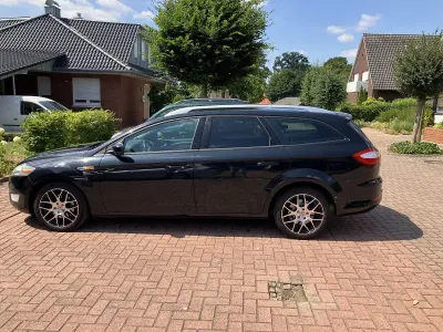 Gebraucht Ford Mondeo Titanium 140 PS (102 kW) 2009 Schwarz Kombi