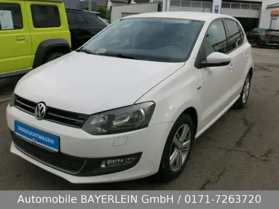 Gebraucht VW Polo Life 69 PS (50 kW) 2014 Weiß Kleinwagen