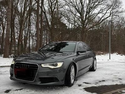 Grau Gebraucht 2011 Audi A6 Limousine | 11.000 € (Fairer Preis)