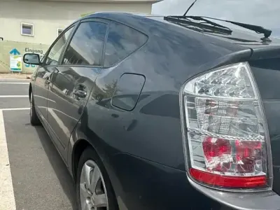 Gebraucht Toyota Prius 77 PS (56 kW) 2008 Kleinwagen