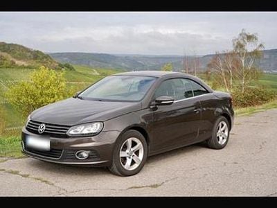 Gebraucht VW Eos 140 PS (102 kW) 2011 Braun Cabrio