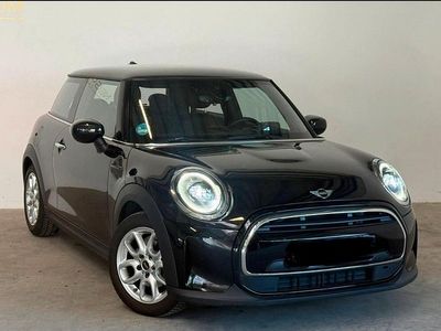 Gebraucht Mini Cooper 136 PS (100 kW) 2021 Schwarz Kleinwagen