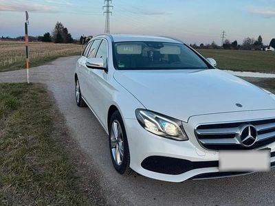 Second-hand Mercedes E220 Avantgarde 194 CP (142 kW) 2017 Alb Break
