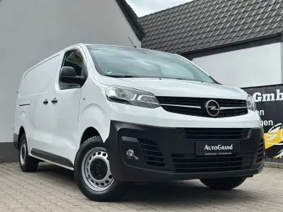 Gebraucht Opel Vivaro Edition 144 PS (105 kW) 2022 White jade Van / Kleinbus