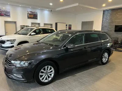 Gebraucht VW Passat Business 150 PS (110 kW) 2022 Grau Kombi
