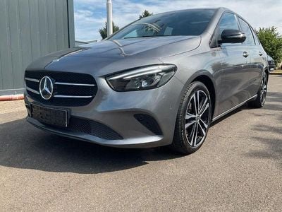 Mercedes B200