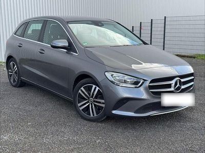 Gebraucht Mercedes B180 Progressive 136 PS (100 kW) 2021 Grau Van / Kleinbus