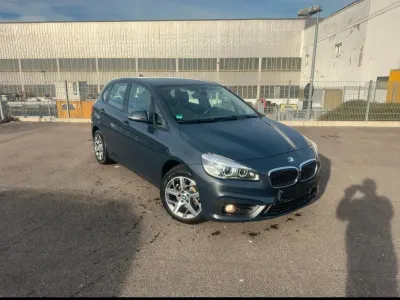 Gebraucht BMW 218 Active Tourer 150 PS (110 kW) 2015 Grau Van / Kleinbus