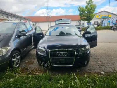 Gebraucht Audi A3 Attraction 140 PS (102 kW) 2008 Blau Kleinwagen