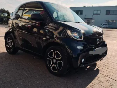 Gebraucht Smart ForTwo Electric Drive 60 kW (82 PS) 2019 Schwarz Coupé