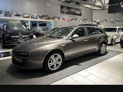 Grau Gebraucht 2010 Alfa Romeo 159 Kombi | 4.700 € (Etwas zu teuer)