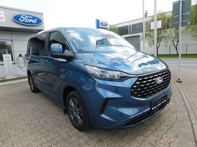 Usata Ford Tourneo Titanium 170 CV (125 kW) 2024 Blu Monovolume