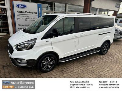 Second-hand Ford Tourneo Active 185 CP (136 kW) 2022 Alb Monovolum